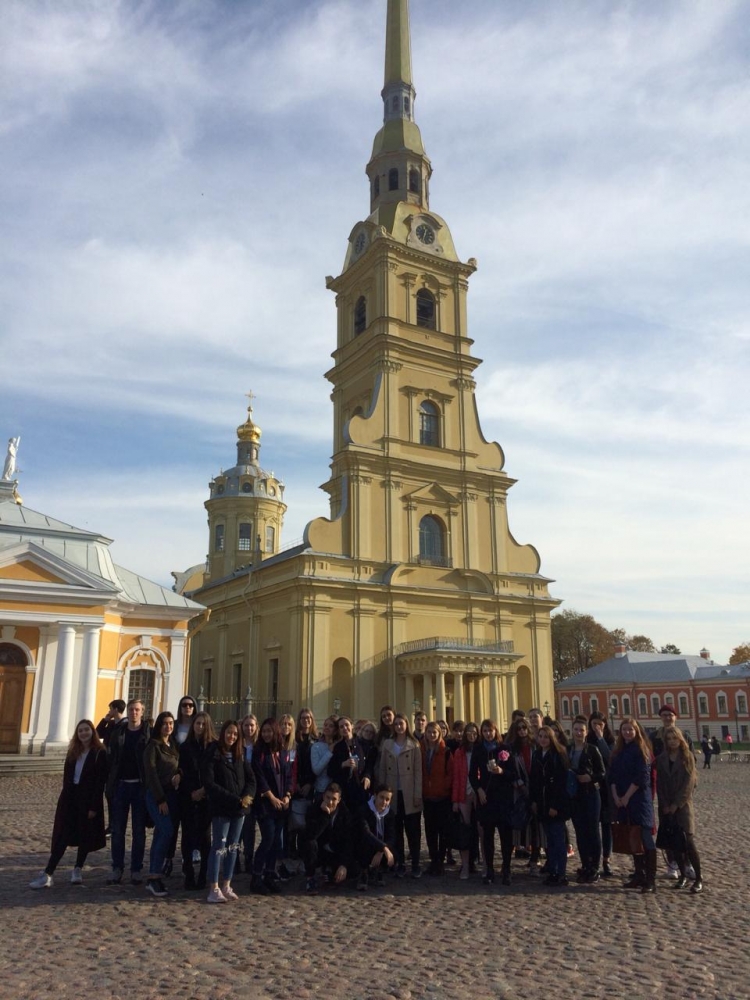 Обзорная экскурсия по Санкт-Петербургу - СПбГЭУ