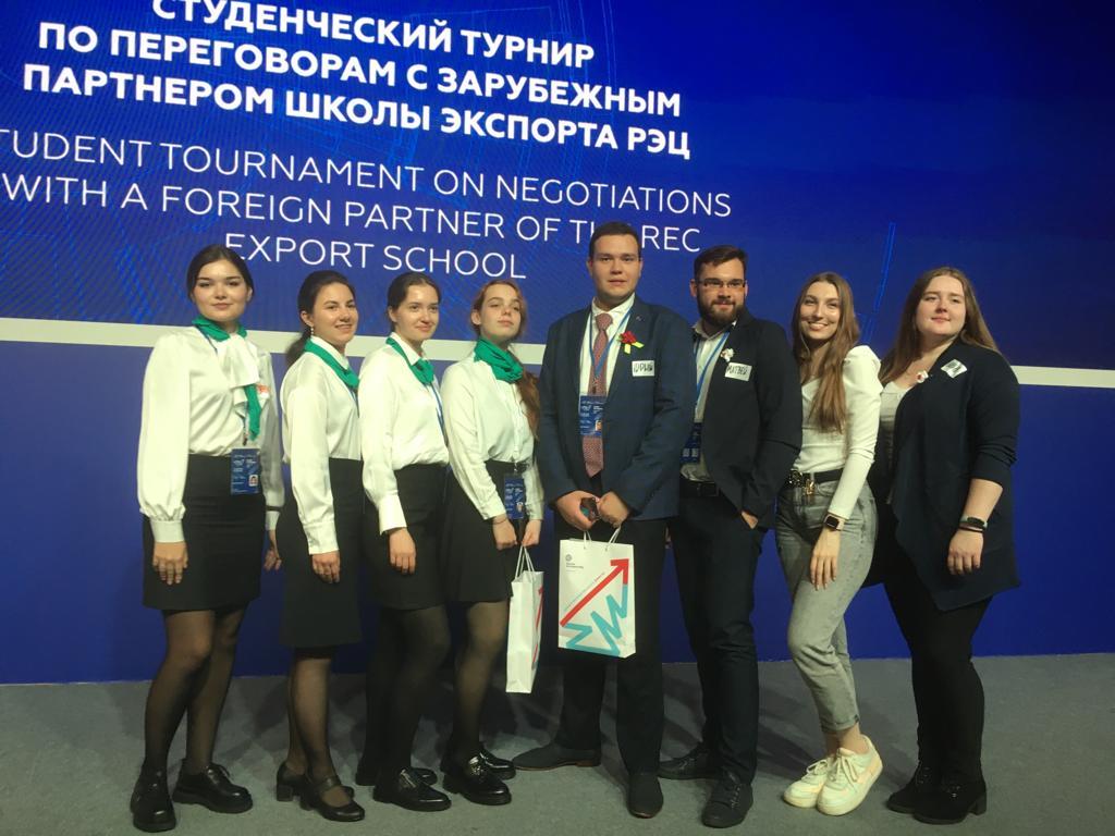 Студенты СПбГЭУ приняли участие в турнире на форуме «Сделано в России»