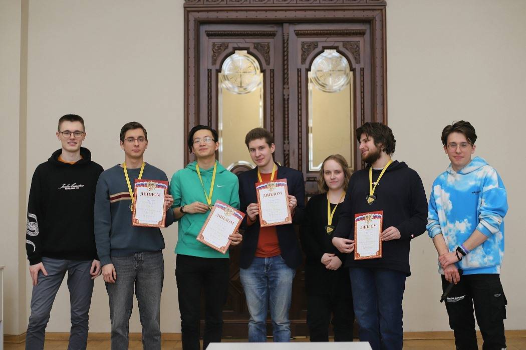 Сборная СПбГЭУ по шахматам выиграла студенческую лигу Санкт-Петербурга