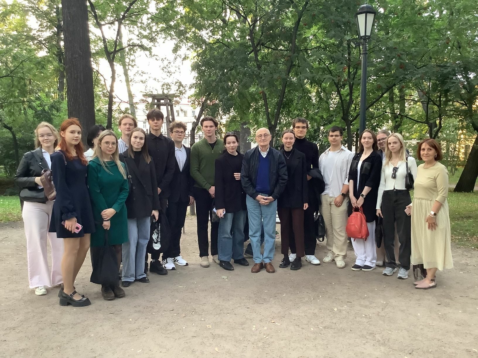 Знакомство с Петербургским театром. Вспомнить и переосмыслить классику