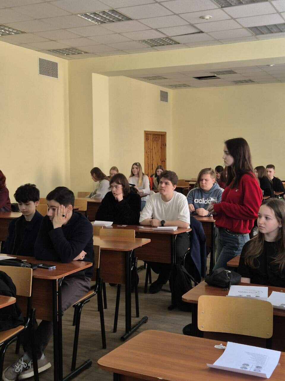 Познавательный квест «Вокруг Франции» прошел на гуманитарном факультете