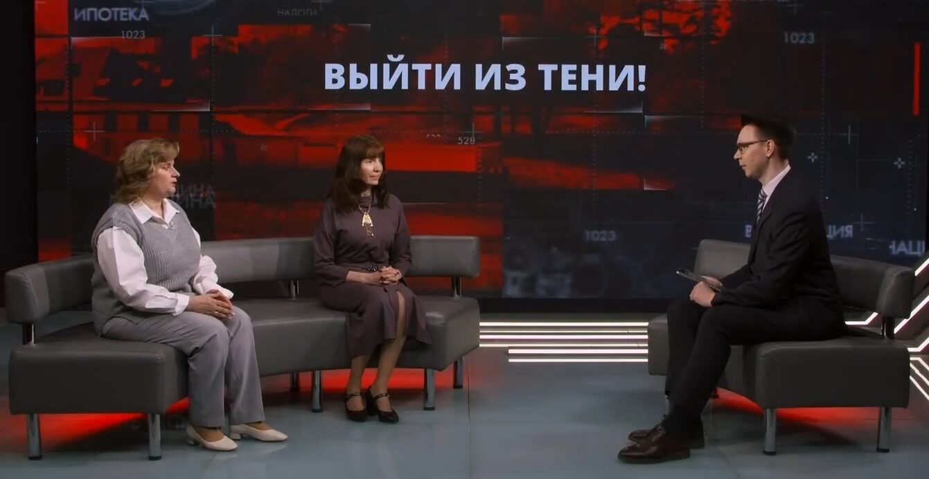 Елена Ткаченко в эфире программы «Актуальный разговор» на ЛенТВ24