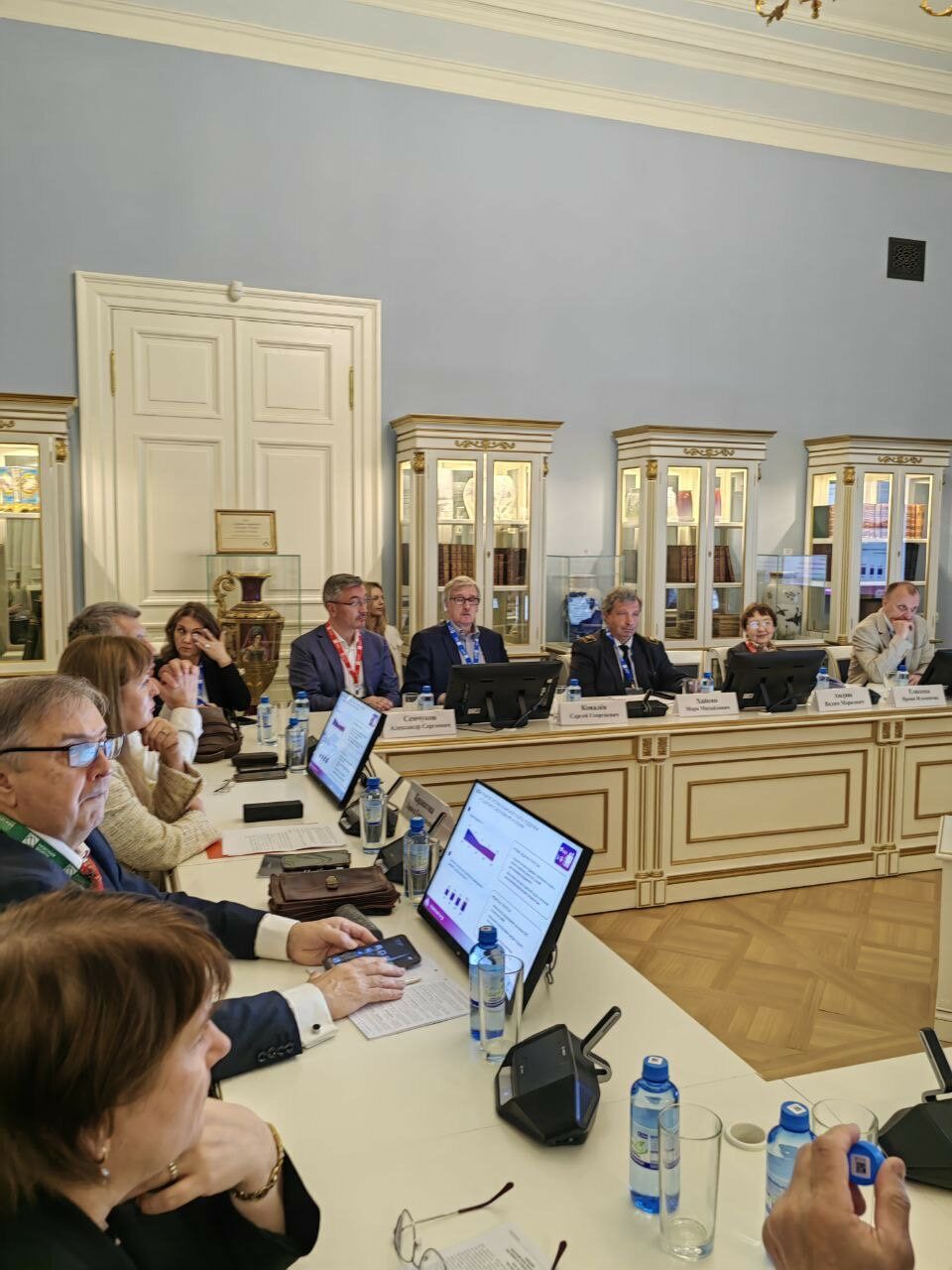 Выступление преподавателей кафедры ОЭТ и ИЭМ на IX Международном Невском форуме