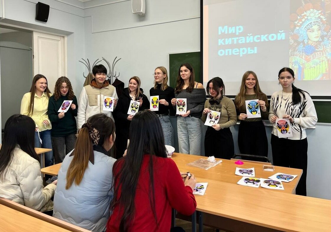 Посвящение в китаисты на гуманитарном факультете
