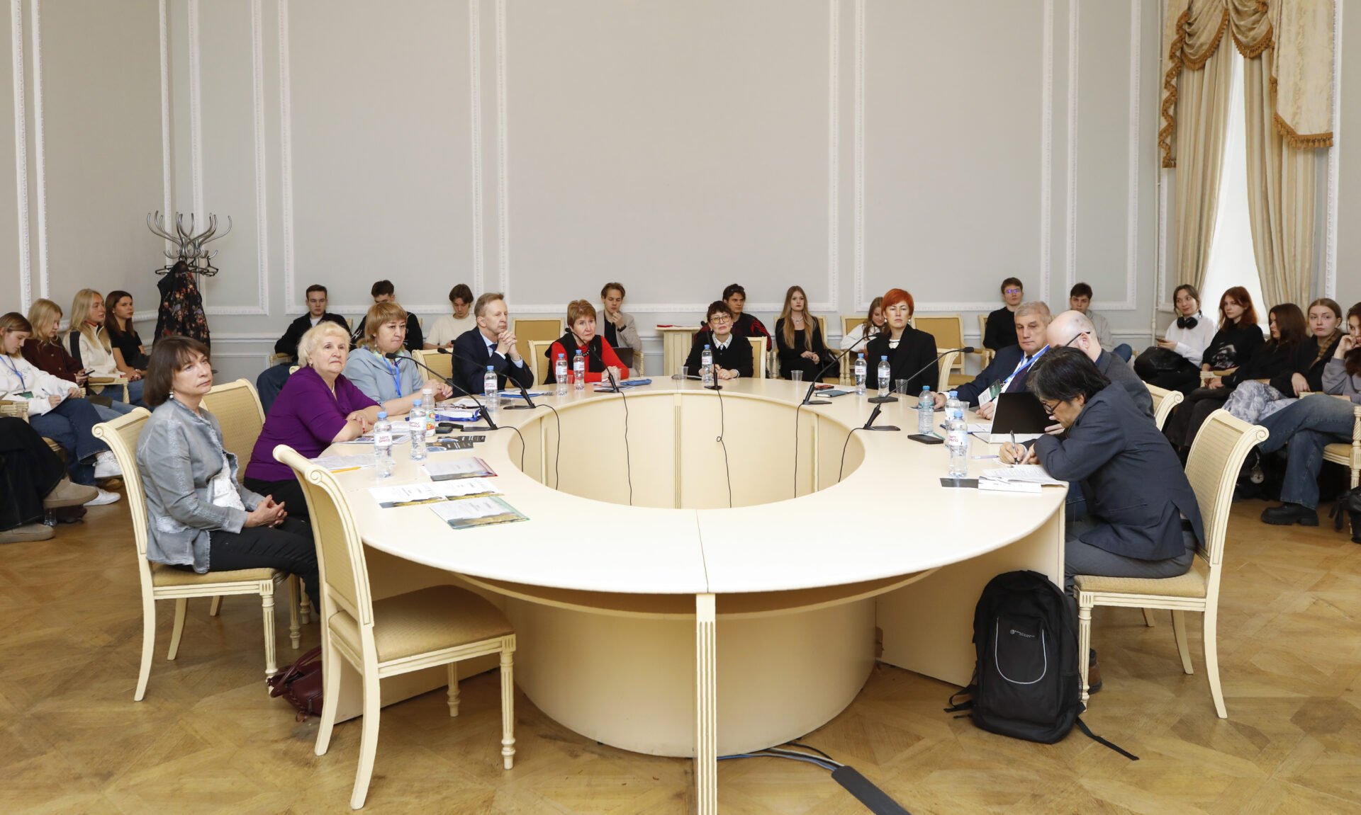 В СПбГЭУ состоялась XIII Международная научная конференция «Космизм и органицизм»