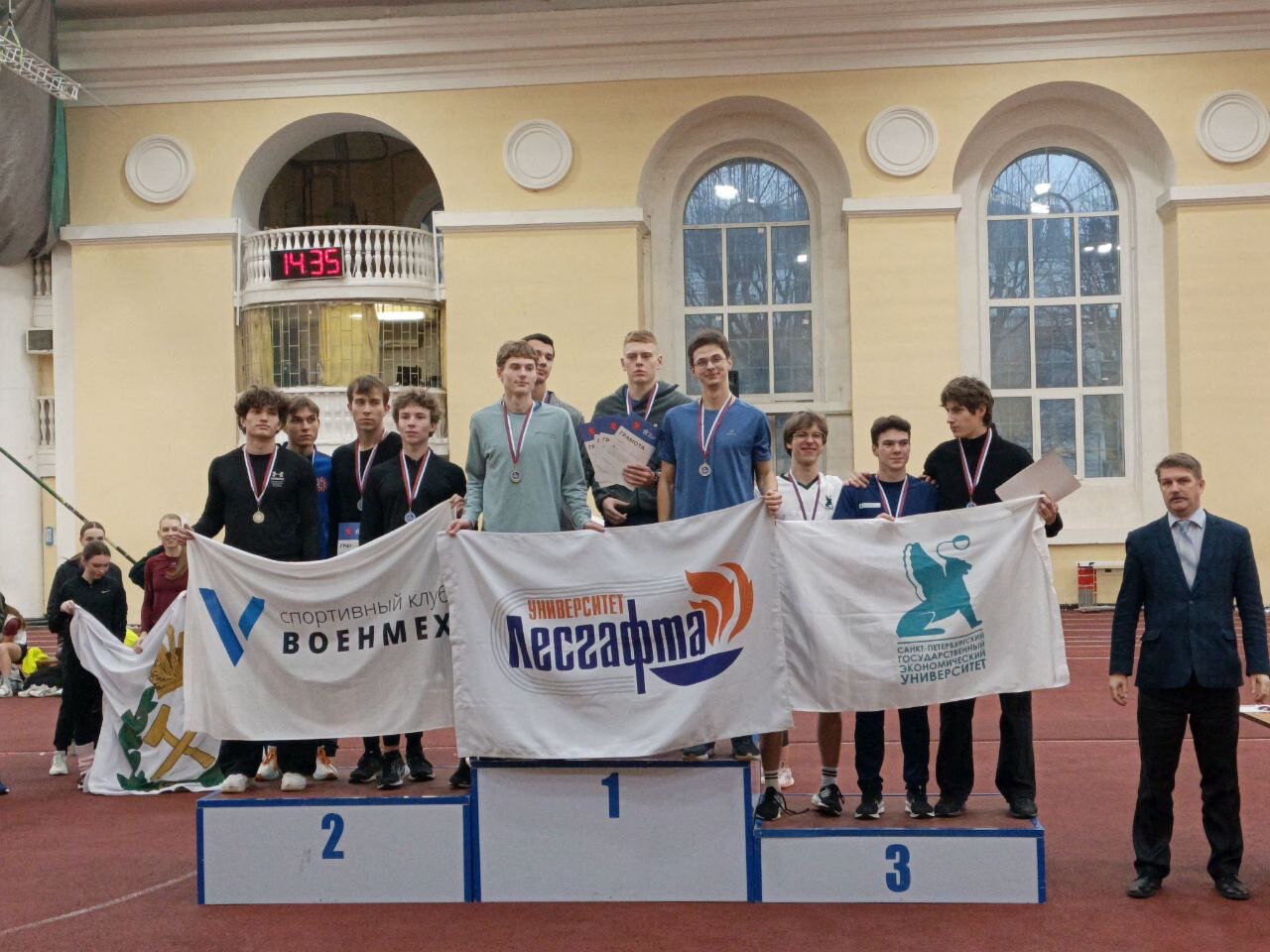 Наши легкоатлеты вошли в тройку лидеров