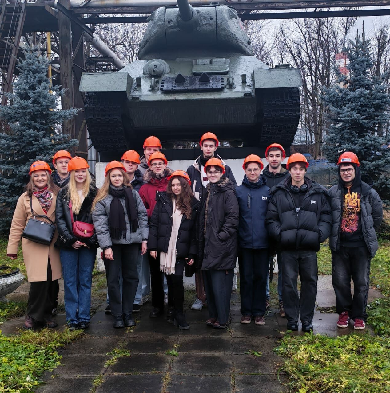 Студенты посетили ПАО «Звезда» и АО «Звезда-Редуктор»