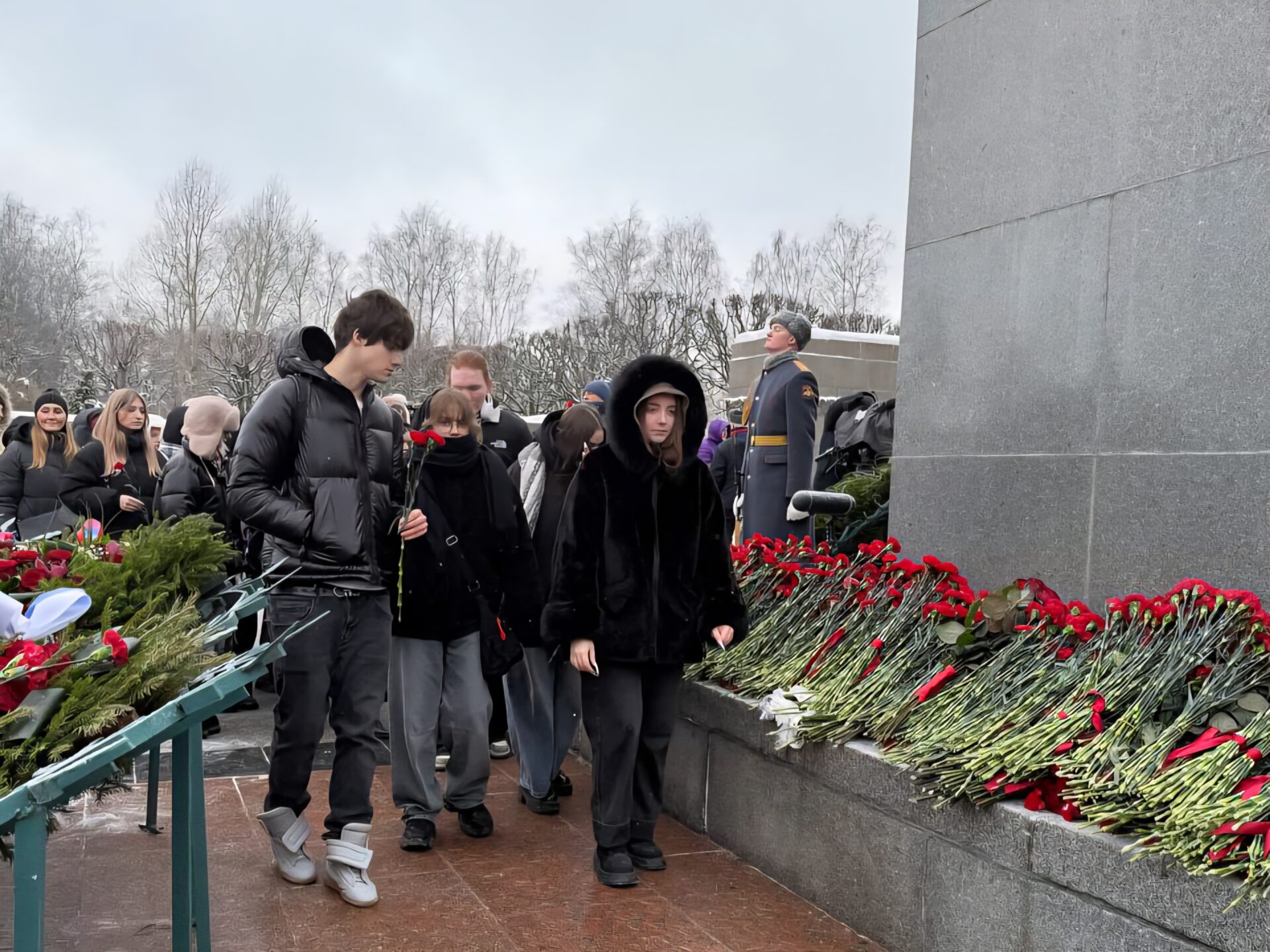 С&nbsp;Днем освобождения Ленинграда от&nbsp;фашистской блокады