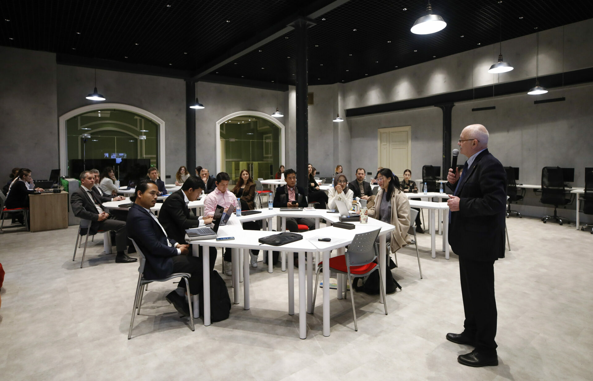 СПбГЭУ объявляет набор на&nbsp;стажировку InteRussia для молодых энергетиков из&nbsp;стран Латинской Америки