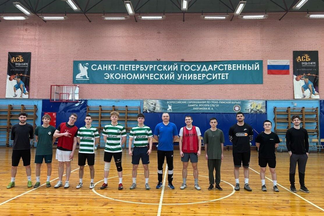 В&nbsp;СПбГЭУ стартовал весенний этап кубка по&nbsp;мини-футболу!