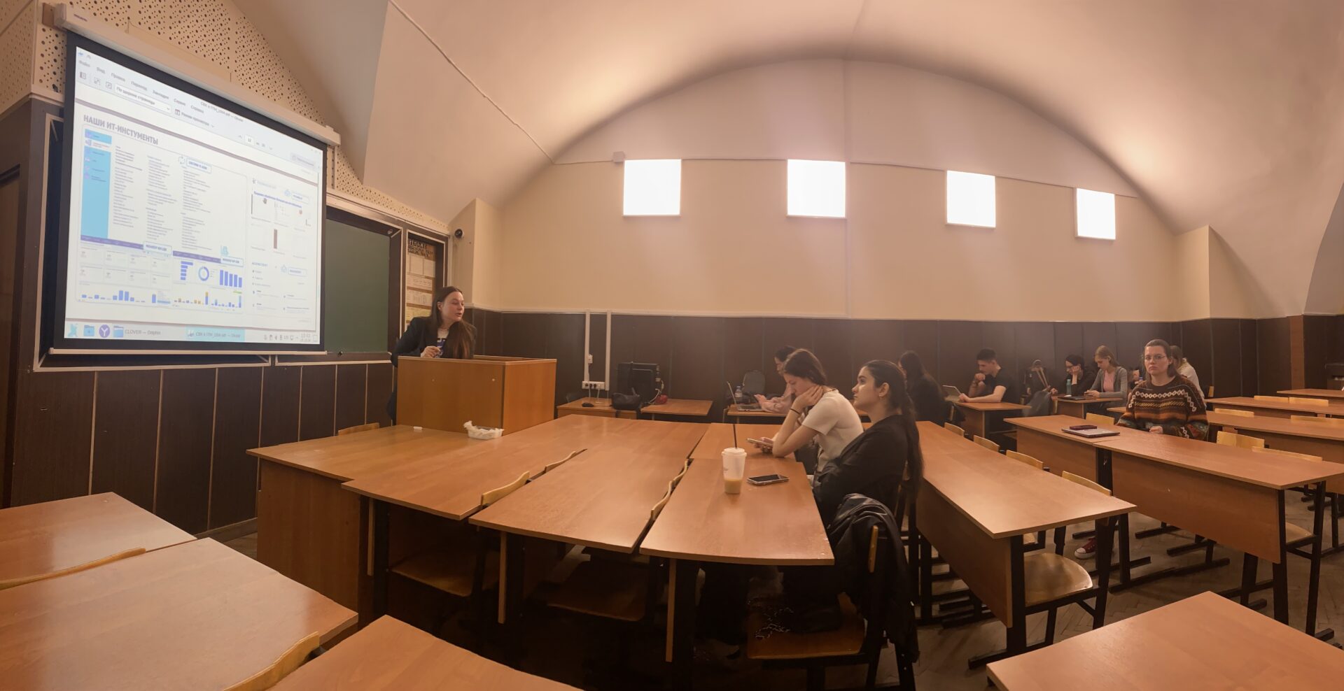 Заседание студенческого научного кружка «Теория и&nbsp;история бухгалтерского учета и&nbsp;аудита»