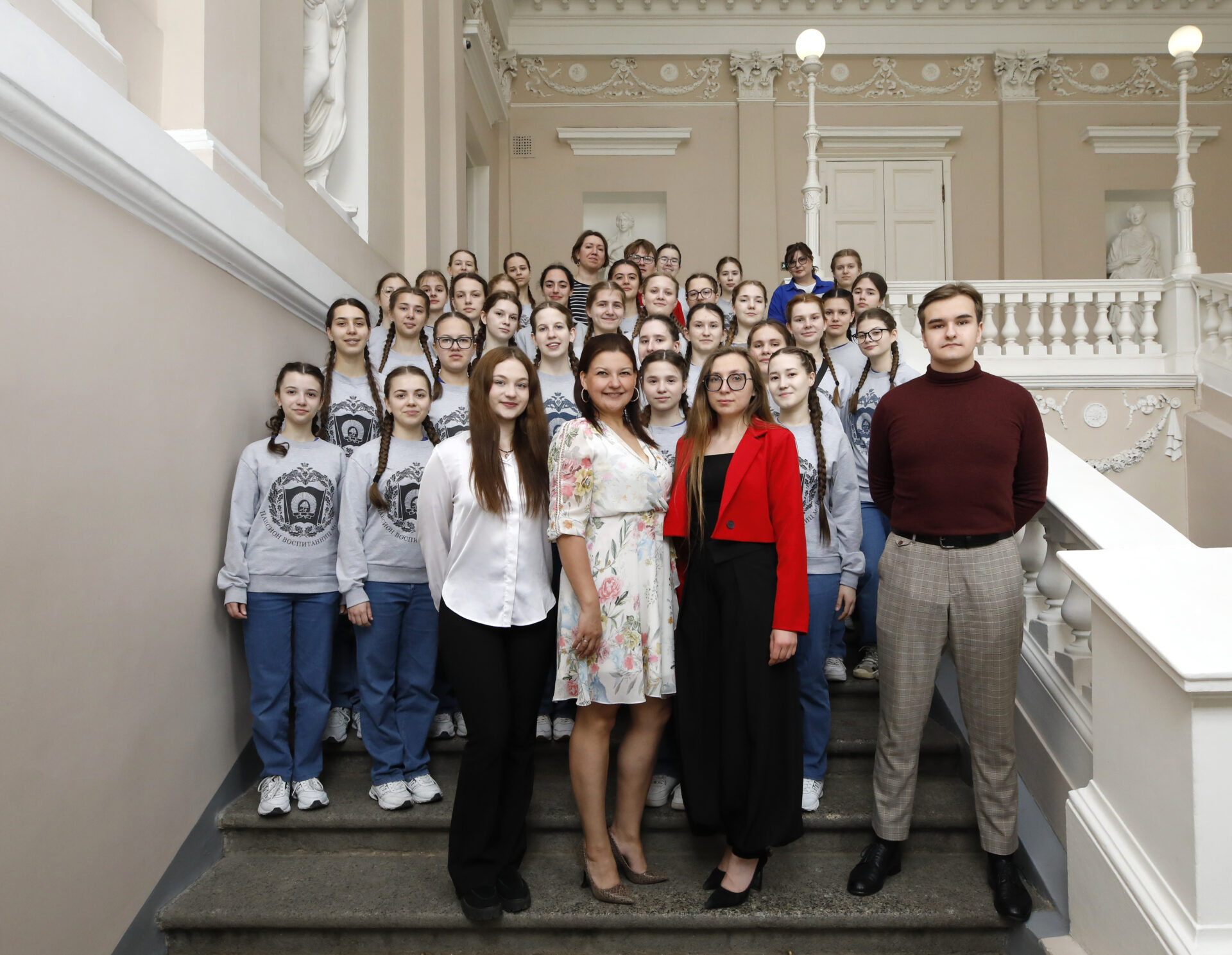 В&nbsp;СПбГЭУ прошла летняя профориентационная практика для воспитанниц Пансиона Министерства обороны РФ