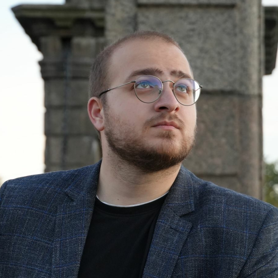 Артюнин Алексей Дмитриевич