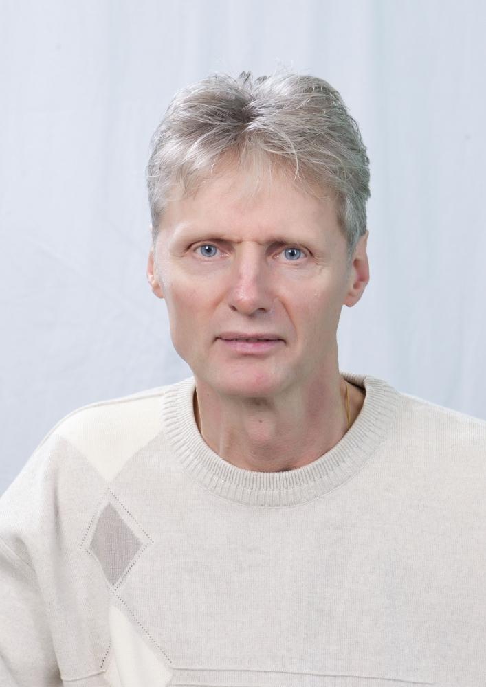 Пахомов Юрий Михайлович - СПбГЭУ